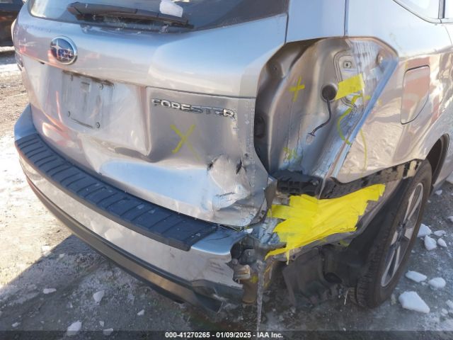 JF2SJABC3JH576771 Subaru Forester 2.5i