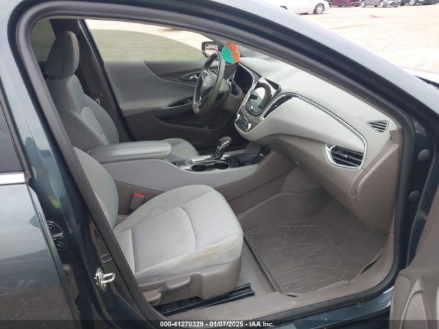 1G1ZD5ST4MF031117 Chevrolet Malibu Fwd Lt