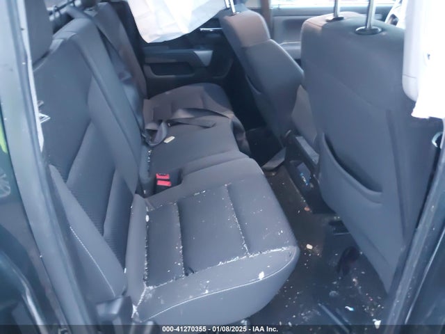 1GCVKREH6JZ162926 Chevrolet Silverado 1500 2lt