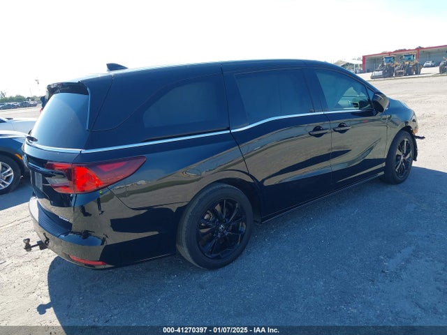5FNRL6H75PB037804 Honda Odyssey Sport