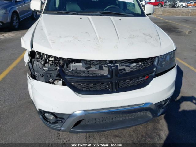 3C4PDCGB9LT220238 Dodge Journey Crossroad