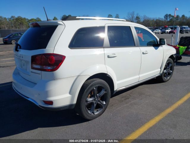3C4PDCGB9LT220238 Dodge Journey Crossroad