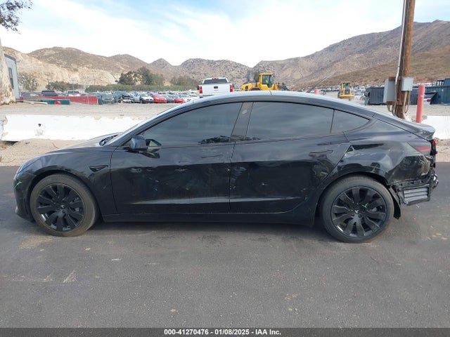 Tesla Model 3 Long Range Dual Motor All-wheel Drive 2022 5YJ3E1EB0NF113034 Image 14