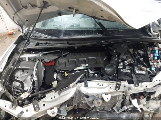 2T1BURHE2KC189972 Toyota COROLLA LE