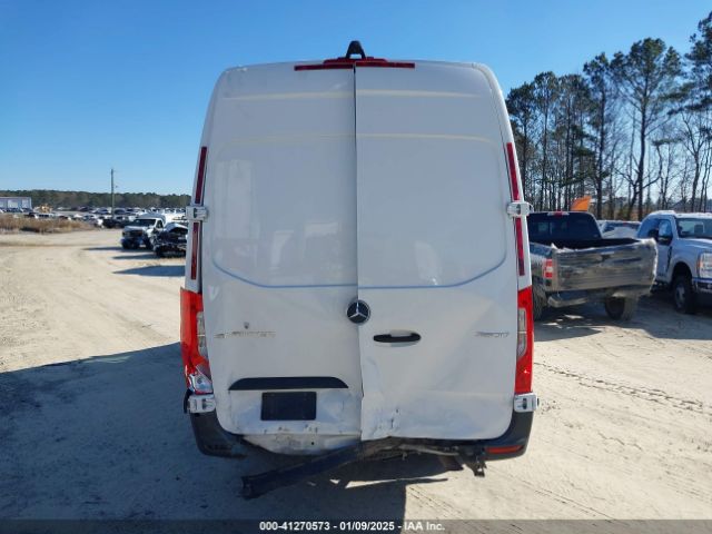 W1Y40CHY3NT118994 Mercedes-Benz Sprinter 2500 High Roof I4