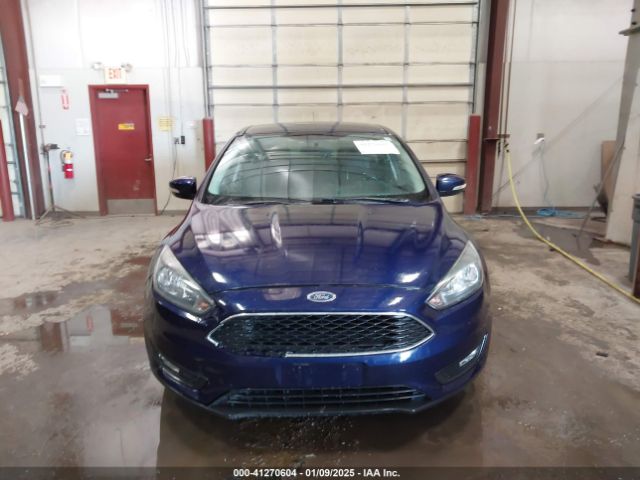 1FADP3F27GL275662 Ford FOCUS SE