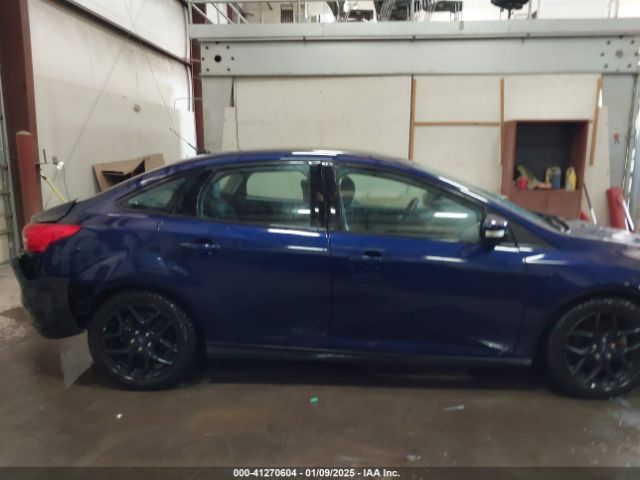 1FADP3F27GL275662 Ford FOCUS SE