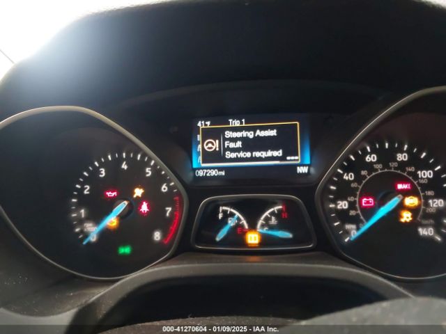 1FADP3F27GL275662 Ford FOCUS SE