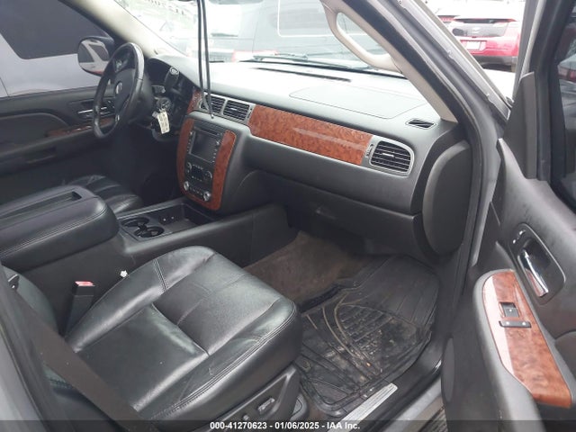 2007 Chevrolet Avalanche 1500 Ltz მანქანა იყიდება აუქციონზე, vin: 3GNEC12007G176379, აუქციონის ნომერი: 41270623