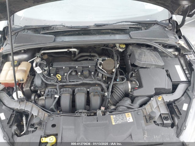 Ford FOCUS SE 2016 1FADP3F20GL223693 Image 10