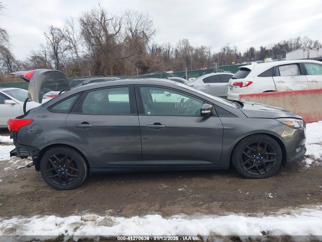 Ford FOCUS SE 2016 1FADP3F20GL223693 Image 13