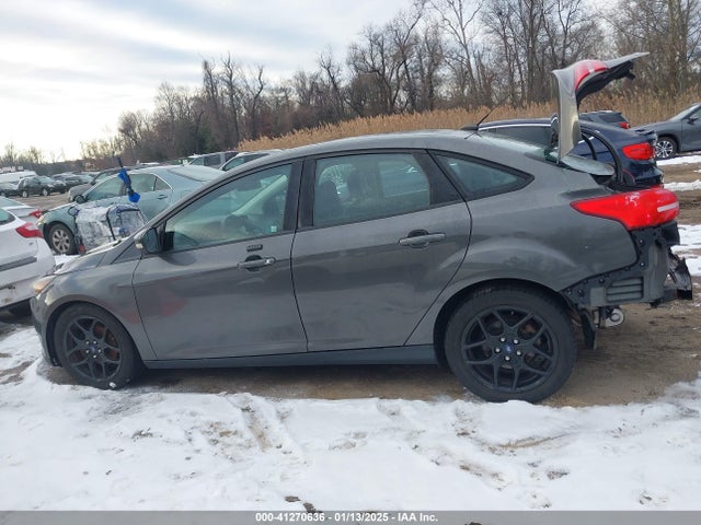 Ford FOCUS SE 2016 1FADP3F20GL223693 Image 14