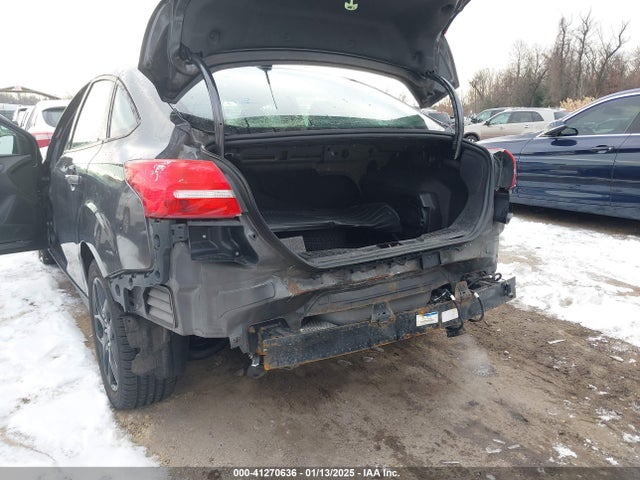 Ford FOCUS SE 2016 1FADP3F20GL223693 Image 6