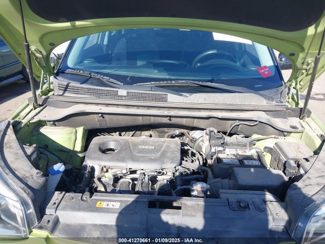 KNDJN2A2XH7887627 KIA Soul