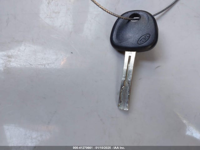 KNDJN2A2XH7887627 KIA Soul