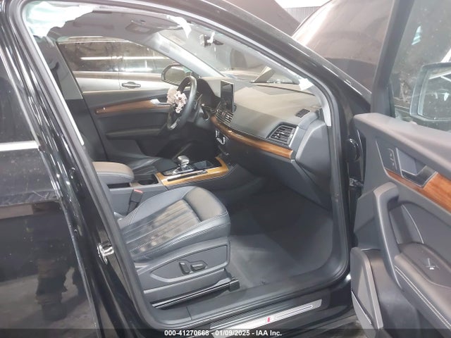 2023 AUDI Q5 WA1EAAFY4P2075816 Photo 4