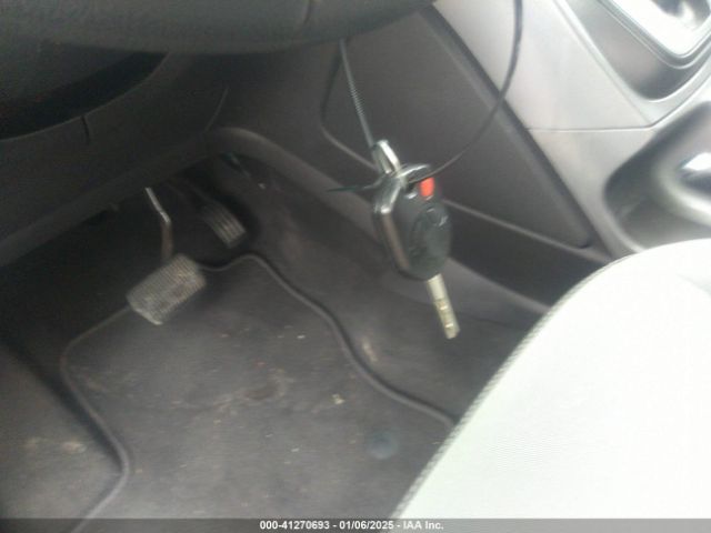 1FMCU0GX1EUE10256 Ford ESCAPE SE