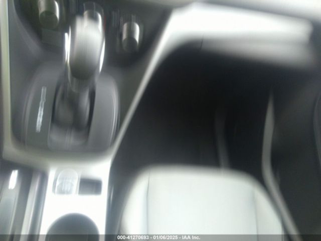 1FMCU0GX1EUE10256 Ford ESCAPE SE