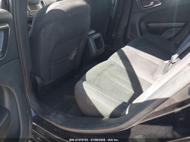 Chrysler 200 Limited 2016 1C3CCCAB9GN152690 Image 8