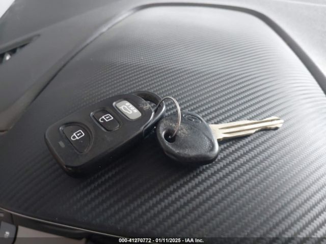 5NPD84LF3LH569739 Hyundai ELANTRA SEL