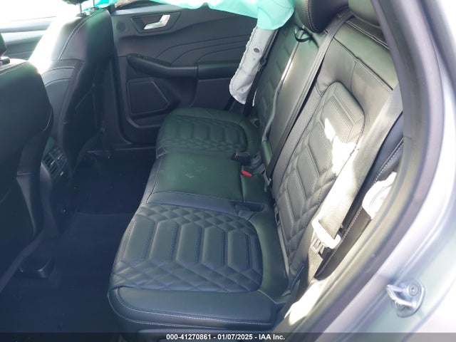 1FMCU9JA3PUA71771 Ford Escape Platinum