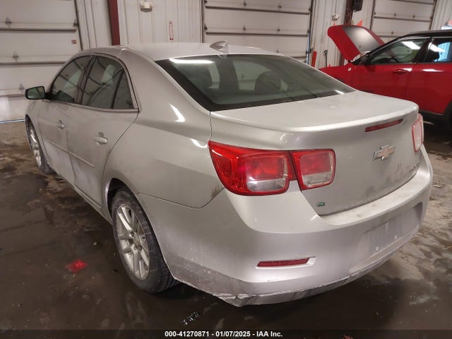 Chevrolet MALIBU 1LT 2015 1G11C5SL6FF226431 Image 3