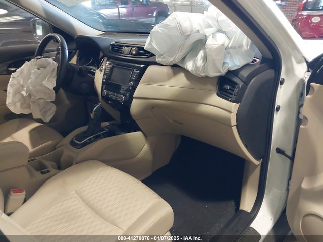 JN8AT2MT9LW004338 Nissan Rogue Sv Fwd