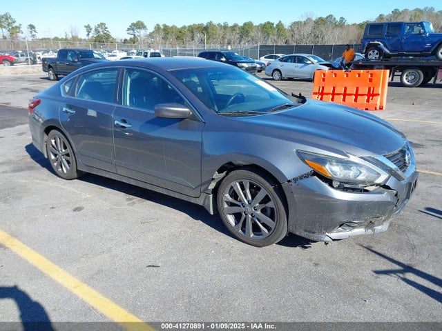 2018 1N4AL3AP1JC288190 main image