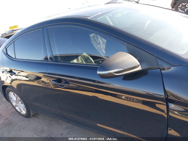 Hyundai ELANTRA SE 2020 5NPD74LFXLH522324 Image 13