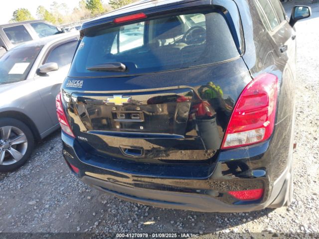 3GNCJKSB2JL316368 Chevrolet TRAX LS