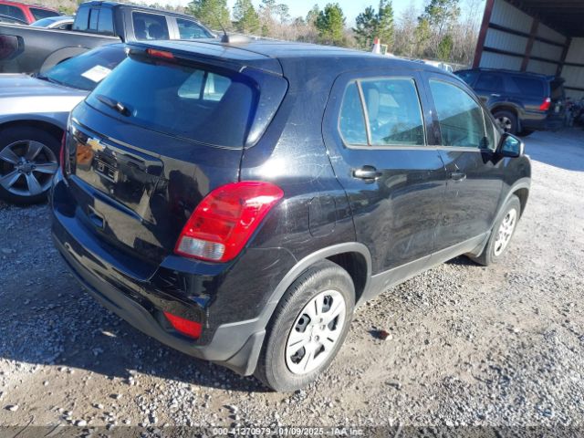 3GNCJKSB2JL316368 Chevrolet TRAX LS