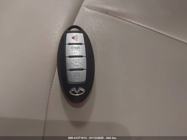 Продажа на аукционе авто 2014 Infiniti Q50, vin: JN1BV7APXEM688977, номер лота: 41271013