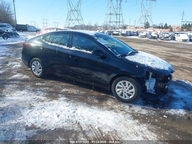 2019 5NPD74LF7KH433017 main image