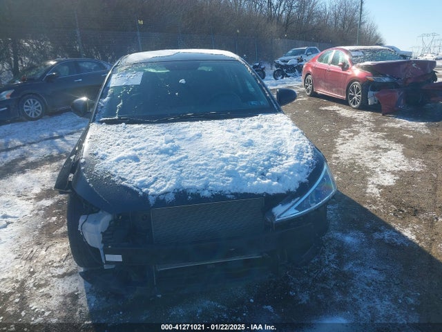 Hyundai ELANTRA SE 2019 5NPD74LF7KH433017 Image 12
