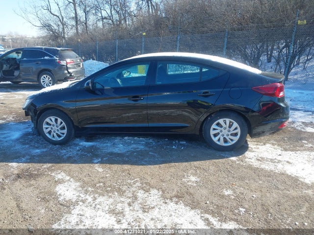Hyundai ELANTRA SE 2019 5NPD74LF7KH433017 Image 14