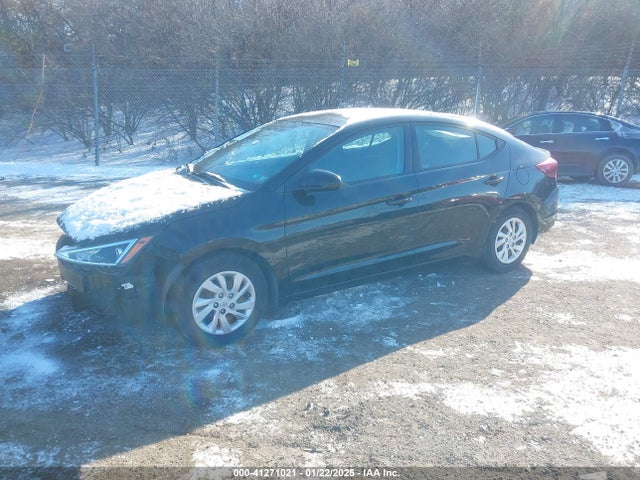 Hyundai ELANTRA SE 2019 5NPD74LF7KH433017 Image 2