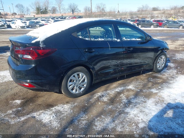 Hyundai ELANTRA SE 2019 5NPD74LF7KH433017 Image 4