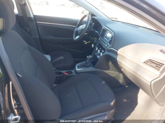 Hyundai ELANTRA SE 2019 5NPD74LF7KH433017 Image 5