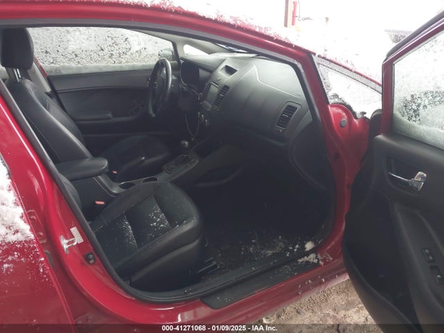 KNAFZ4A85G5612989 KIA FORTE EX