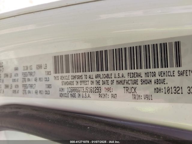1C6RR6GT3JS161293 RAM 1500 Slt  4x2 6'4 Box