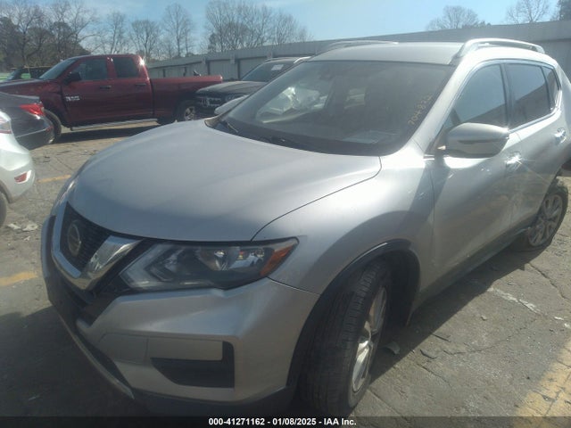 5N1AT2MVXKC704832 Nissan ROGUE SV
