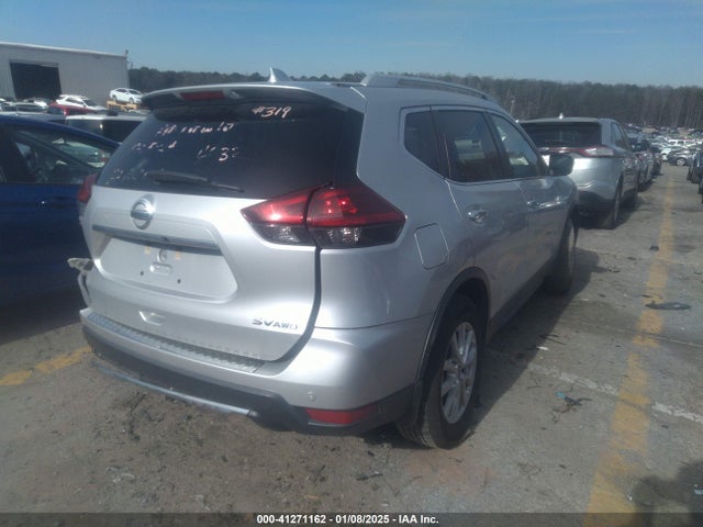 5N1AT2MVXKC704832 Nissan ROGUE SV