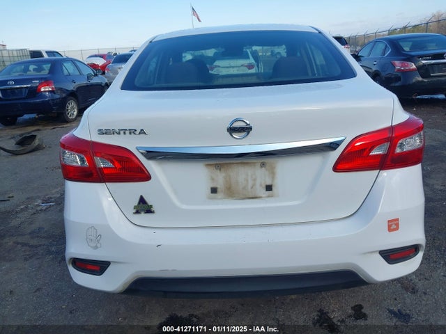 Nissan SENTRA S 2017 3N1AB7AP1HY234770 Image 17