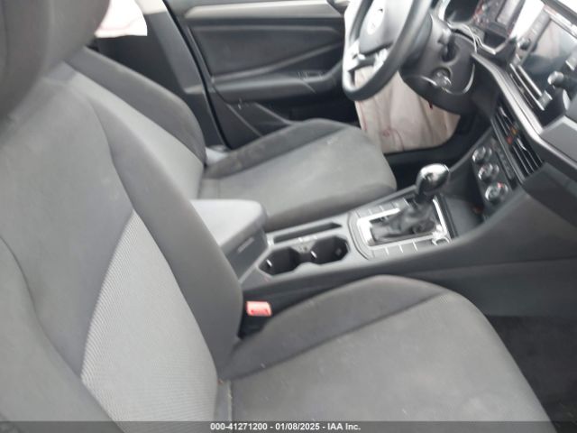 3VWC57BU2MM012822 Volkswagen Jetta 1.4t R-line/1.4t S/1.4t Se