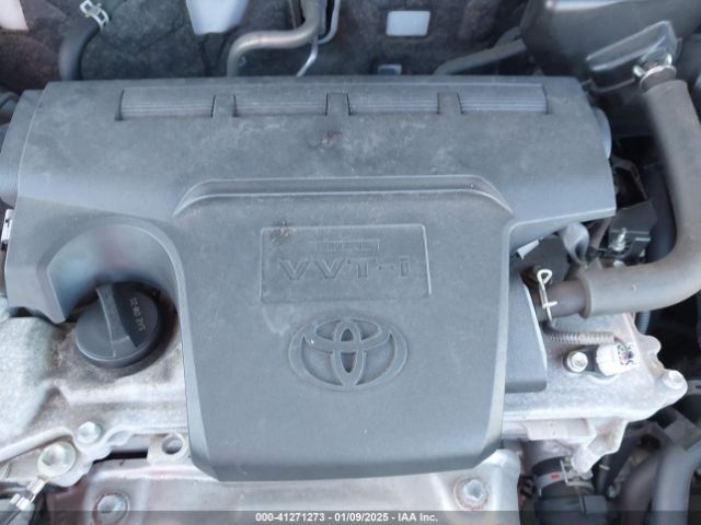 JTMNFREV4JD118964 Toyota RAV4 SE