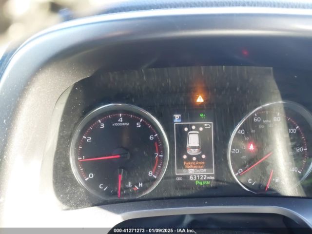 JTMNFREV4JD118964 Toyota RAV4 SE