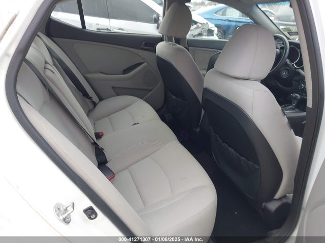 5XXGM4A79FG374586 KIA Optima Lx