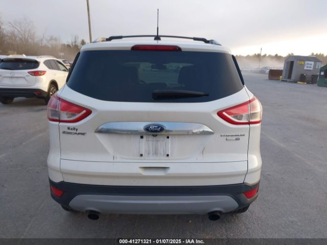 1FMCU9JX9EUA18834 Ford Escape Titanium