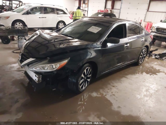 Nissan Altima 2.5 Sv 2018 1N4AL3AP1JC276024 Image 2
