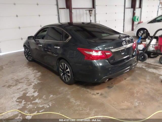 Nissan Altima 2.5 Sv 2018 1N4AL3AP1JC276024 Image 3